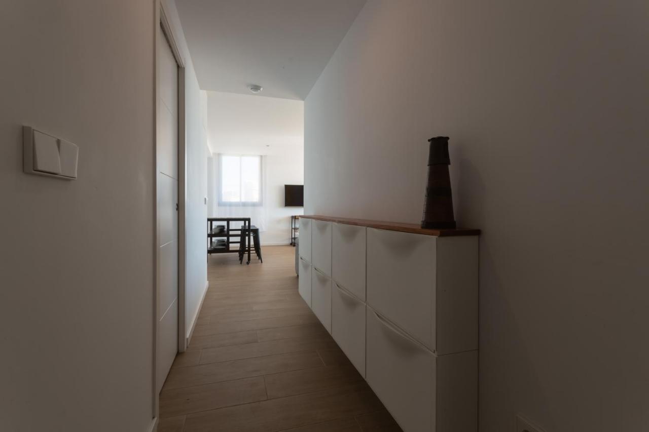 Apartament Modern Sea Front Sea Waves